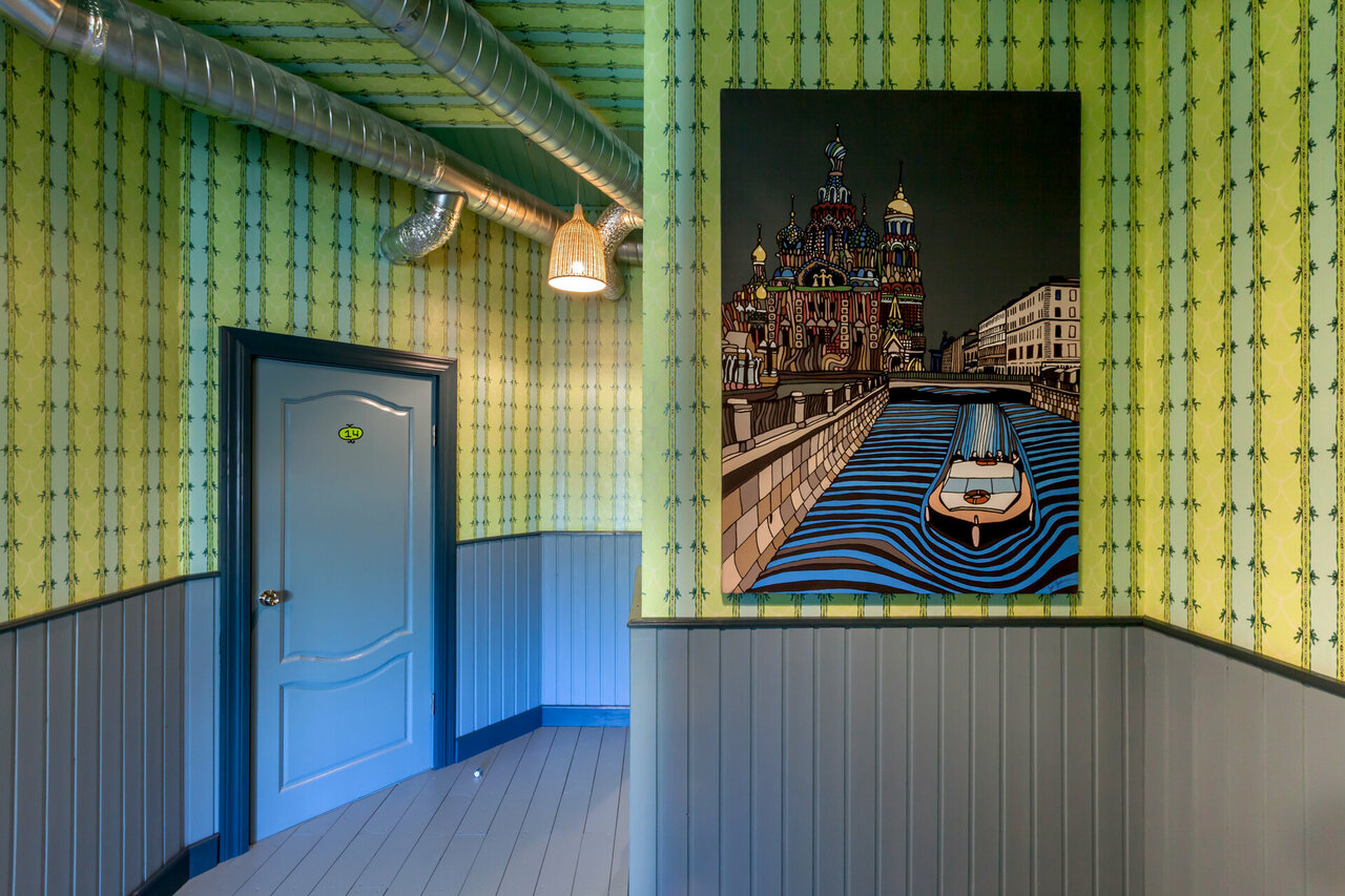 Гостиница Друзья у Дома Книги Санкт-Петербург