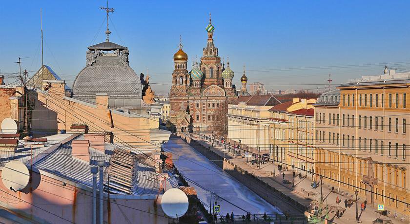 Гостиница Друзья у Дома Книги Санкт-Петербург