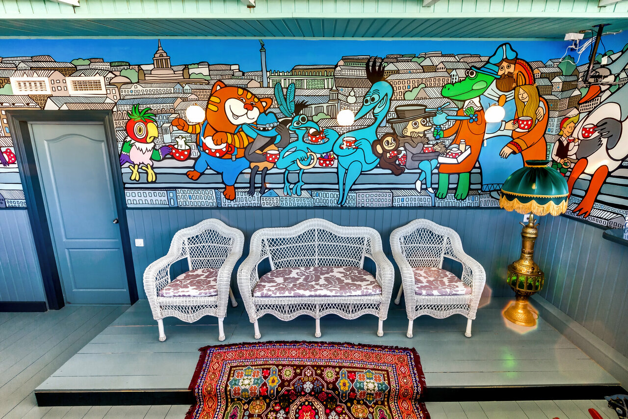 Гостиница Друзья у Дома Книги Санкт-Петербург-30