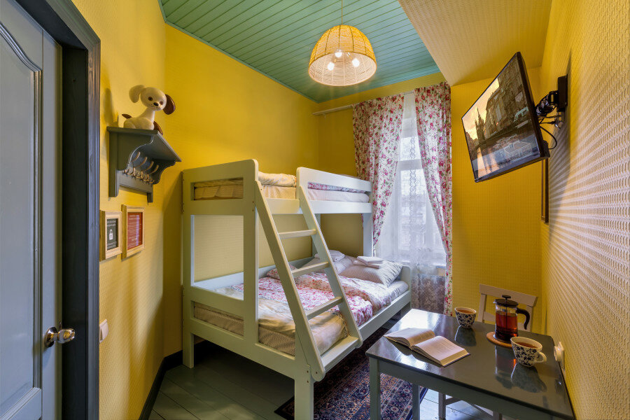 Гостиница Друзья у Дома Книги Санкт-Петербург