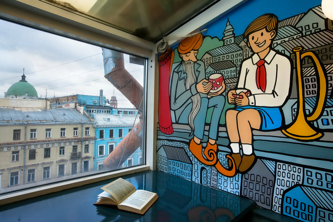 Гостиница Друзья у Дома Книги Санкт-Петербург