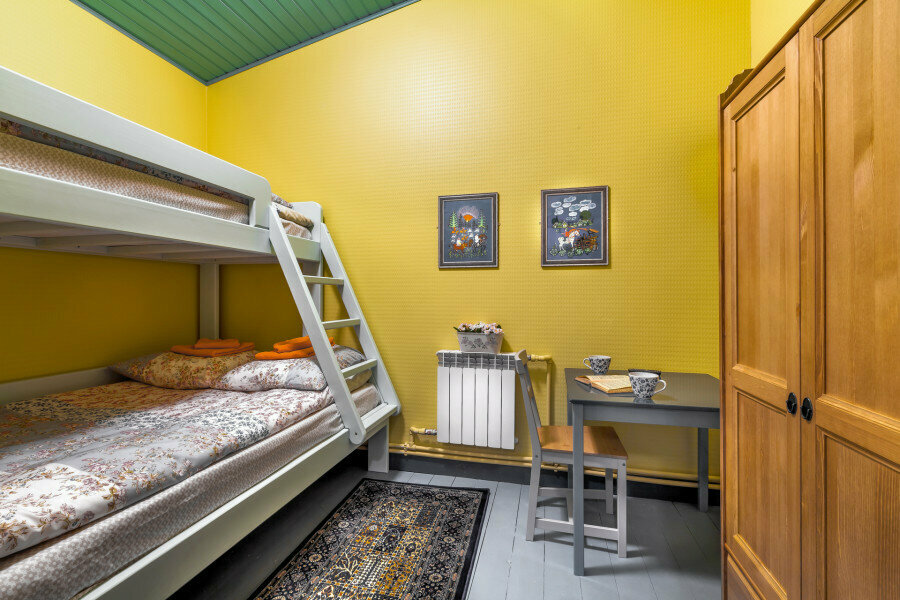 Гостиница Друзья у Дома Книги Санкт-Петербург