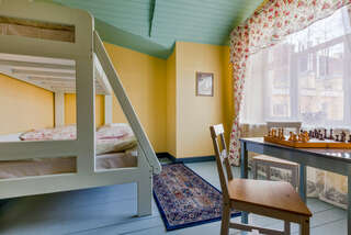 Гостиница Друзья у Дома Книги Санкт-Петербург Стандарт (2+1)-2